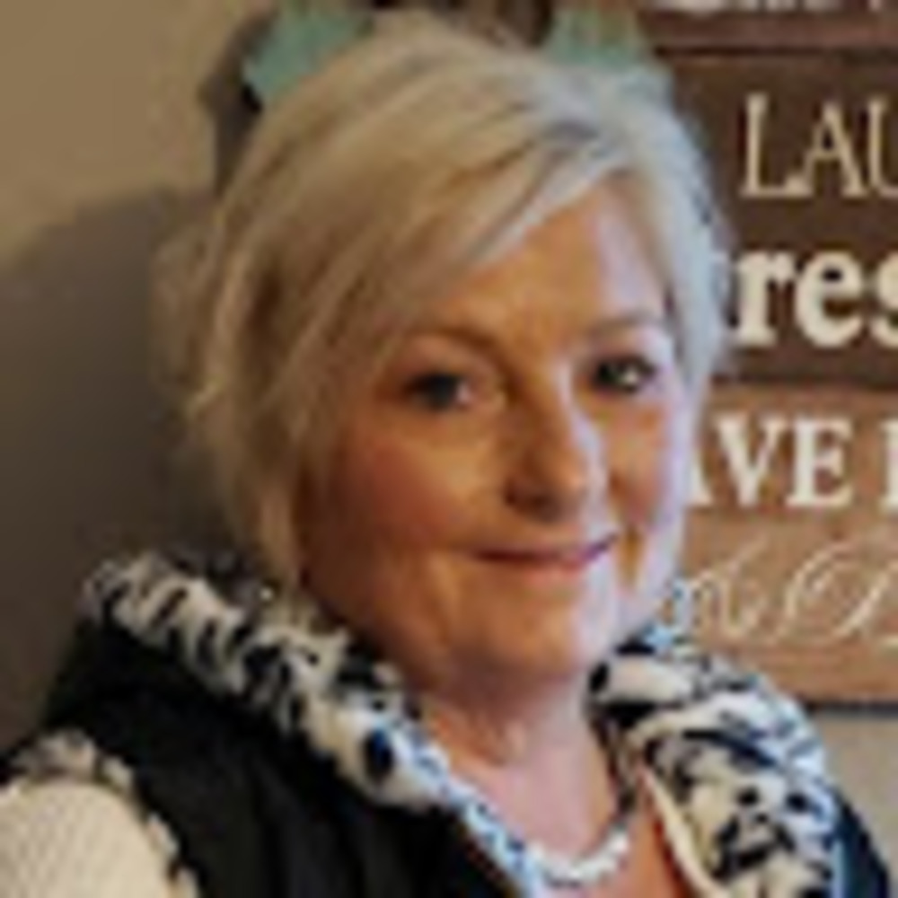 Meet your Posher, Cheryl